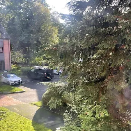 2 Bedroom Flat Bracknell Free Parking Exterior photo