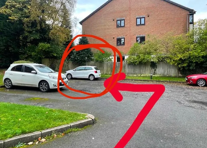 2 Bedroom Flat Bracknell Free Parking